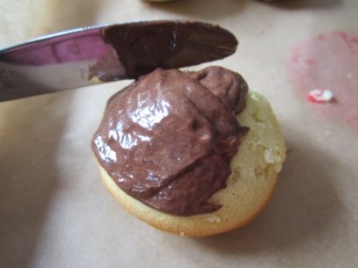 Mainbacken Oster Tiere Igel Marienkäfer Biene (1)