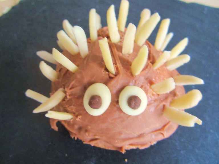 Igel Herbst Küchlein Mainbacken (8)