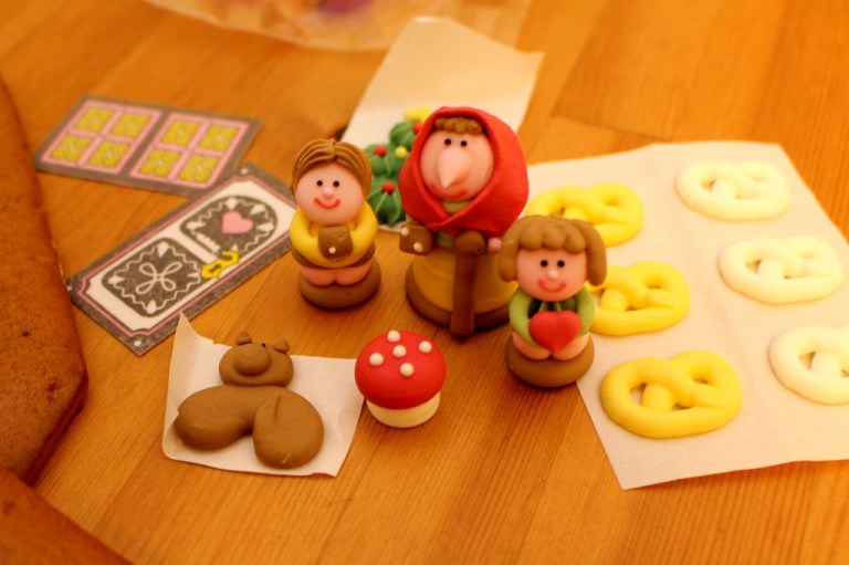 weiss Lebkuchenhaus (19)