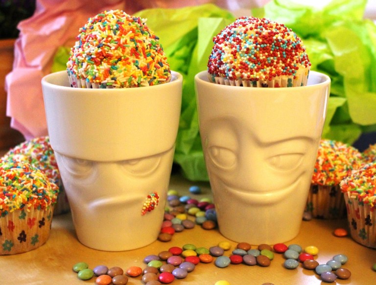 Funfetti Confetti Cupcake (1)