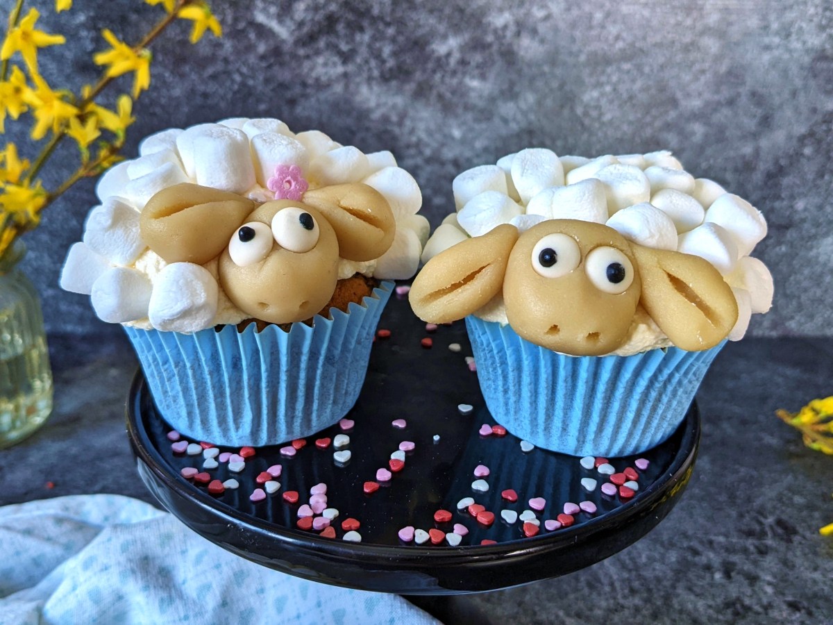 Schaf Cupcakes (+&nbsp;Video)