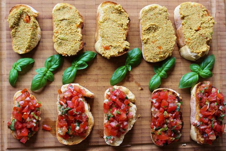 Idealer Fußballsnack. Ich esse ihn am liebsten während ich alles mache, außer Fußball schauen. 