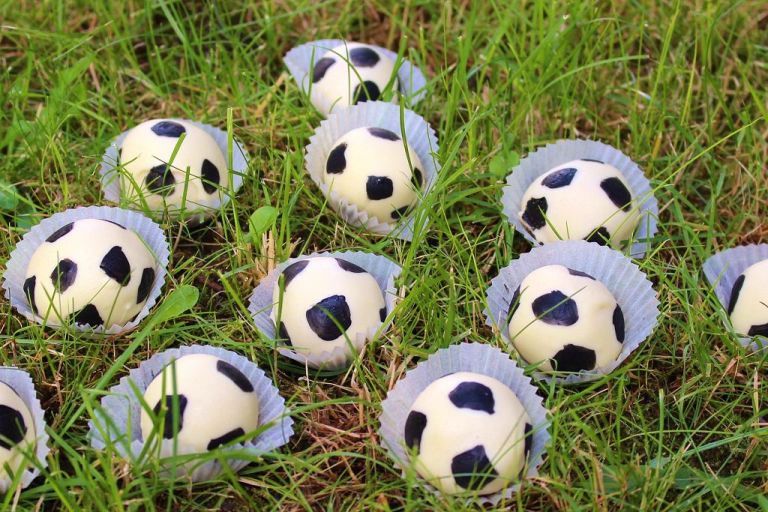 Fussball Cake Pops (9)