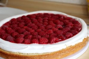 Hochzeitstorte mit Spitze (2)