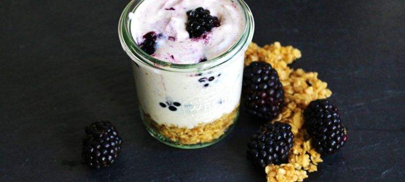 Köstlicher Brombeer Quark