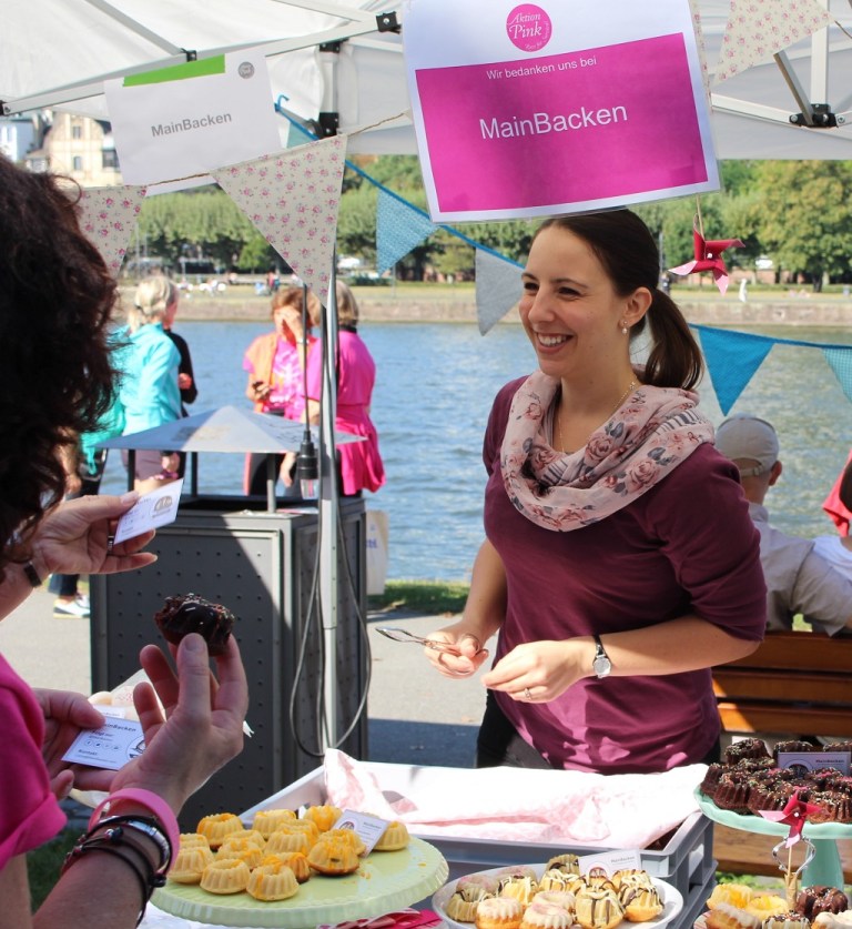 Tolle Gespräche am Stand zu MainBacken und den persönlichen Geschichten der Survivorinnen