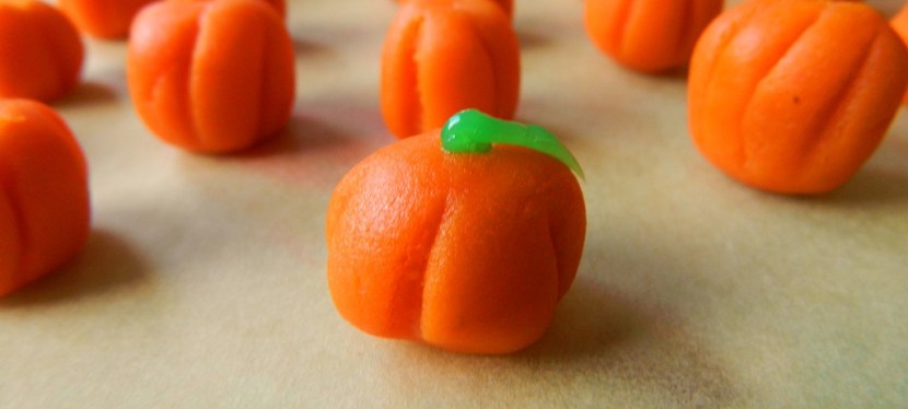 Marzipan-Kürbisse