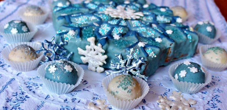 frozen-eisprinzessin-torte-kuchen-7