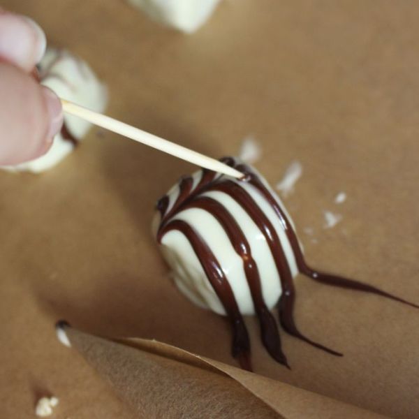 Dattel-Pralinen mit Cashews