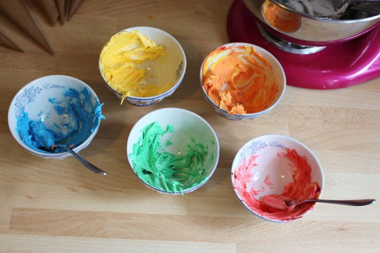 Tipp: Ihr könnt auch Schattierungen einzelner Farben machen.