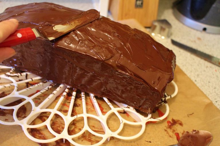 Schön mit Schokolade überziehen. 