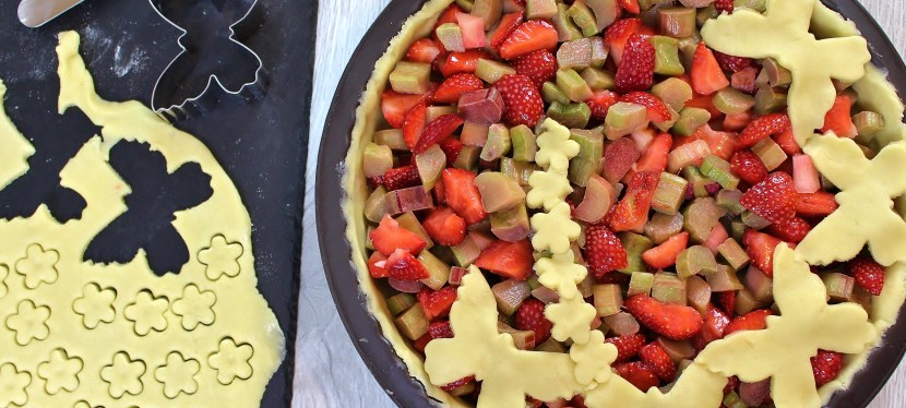 Köstlicher Erdbeer Rhabarber Pie