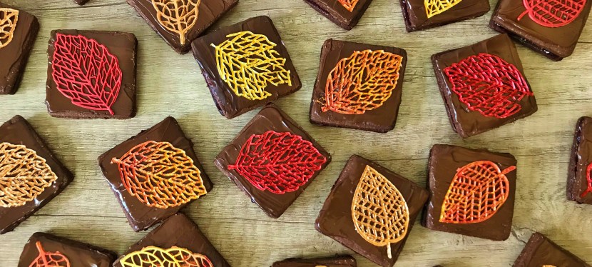 Herbst-Kekse mit Marmeladenfüllung