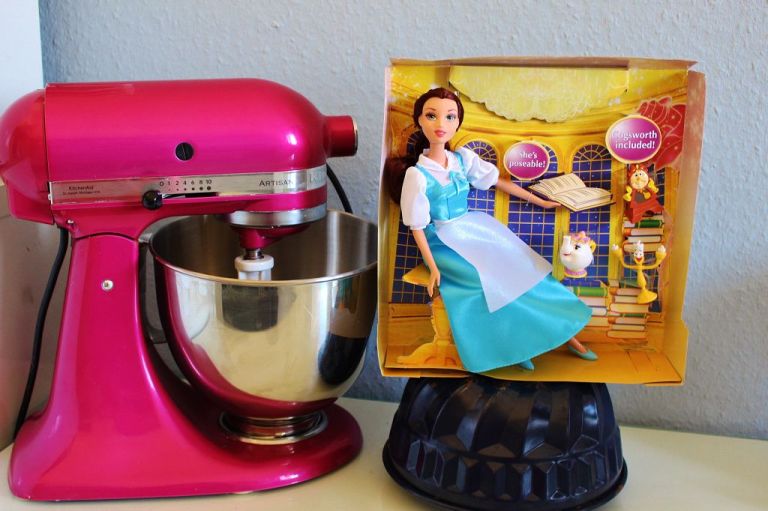 beauty-and-the-beast-cake-20